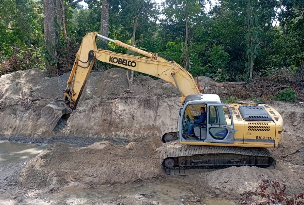 Alcaldía Alberto Adriani avanza con los trabajos de canalización en Quebrada Negra