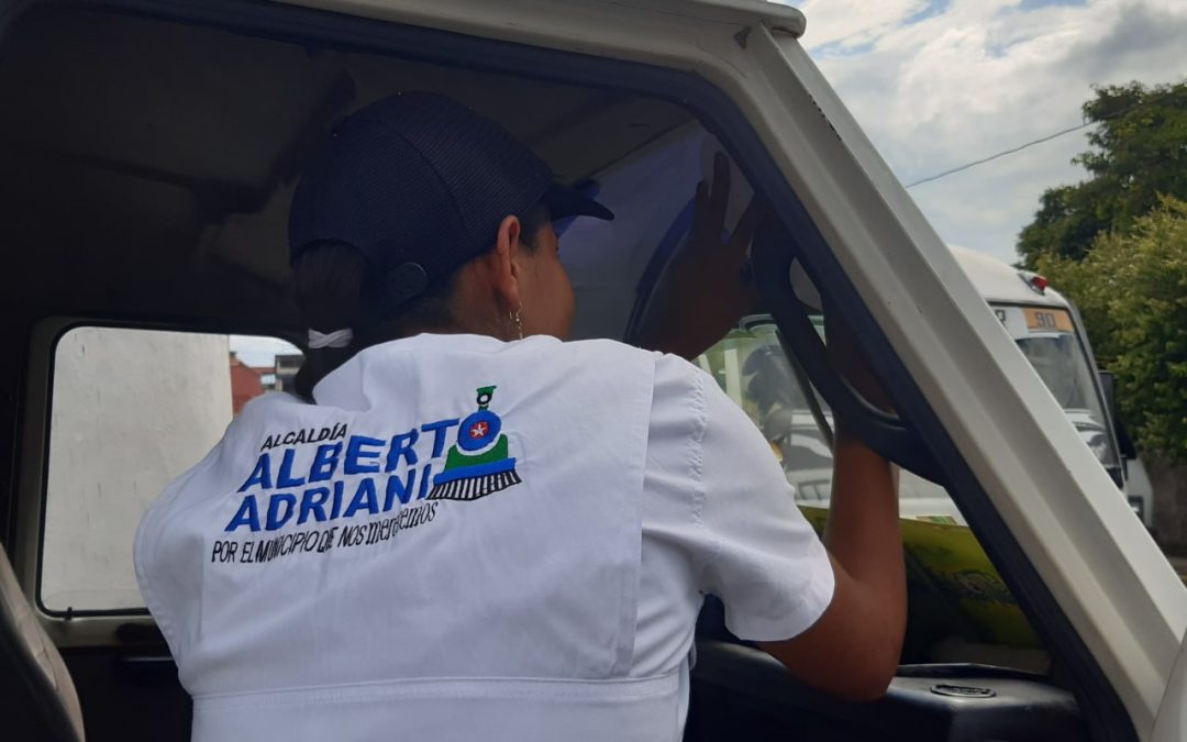 Arrancó primera fase de rotulado para transporte público en El Vigía