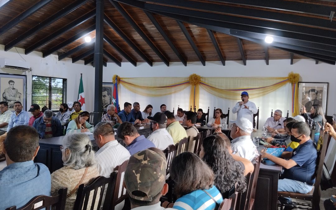 mesa técnica agua