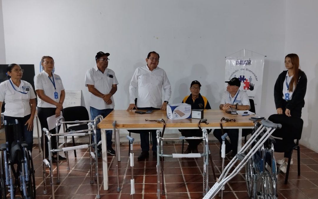 Inbies entregó 14 nuevas ayudas técnicas para las personas con discapacidad