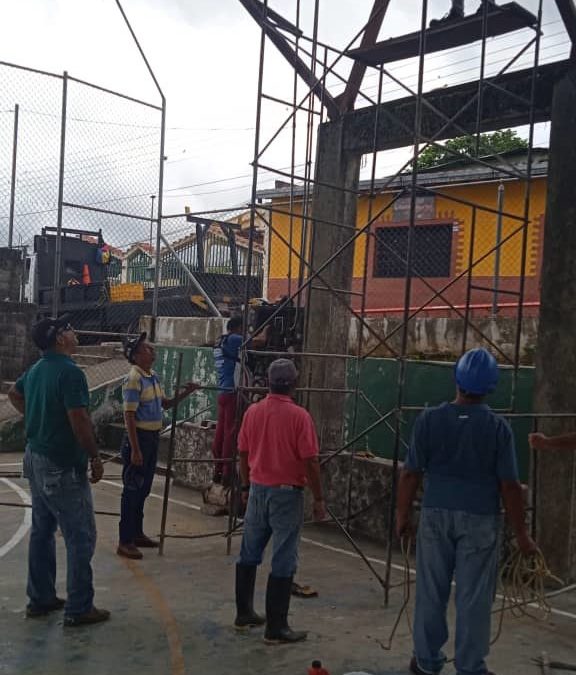 Alcaldía reparó alumbrado público en la parroquia Gabriel Picón González