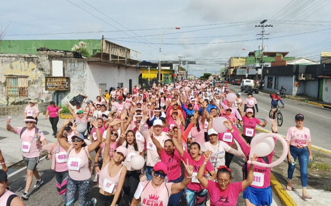 Más de 500 personas participaron en la ‘II Caminata Rosa 5K’ en El Vigía
