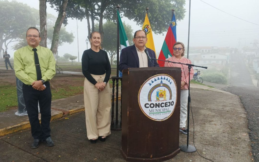 Autoridades de Alberto Adriani conmemoraron 47 aniversario de creado el municipio Gabriel Picón González-La Palmita
