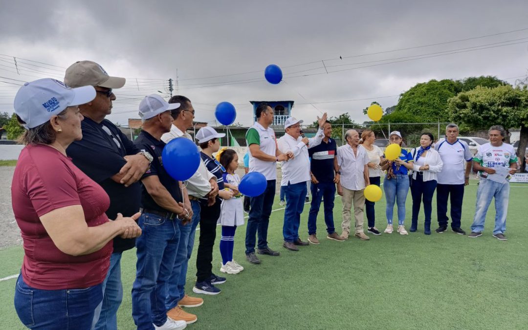 Campo moderno Las Acacias de El Vigía tiene nuevo nombre José Luis González “El Joche”