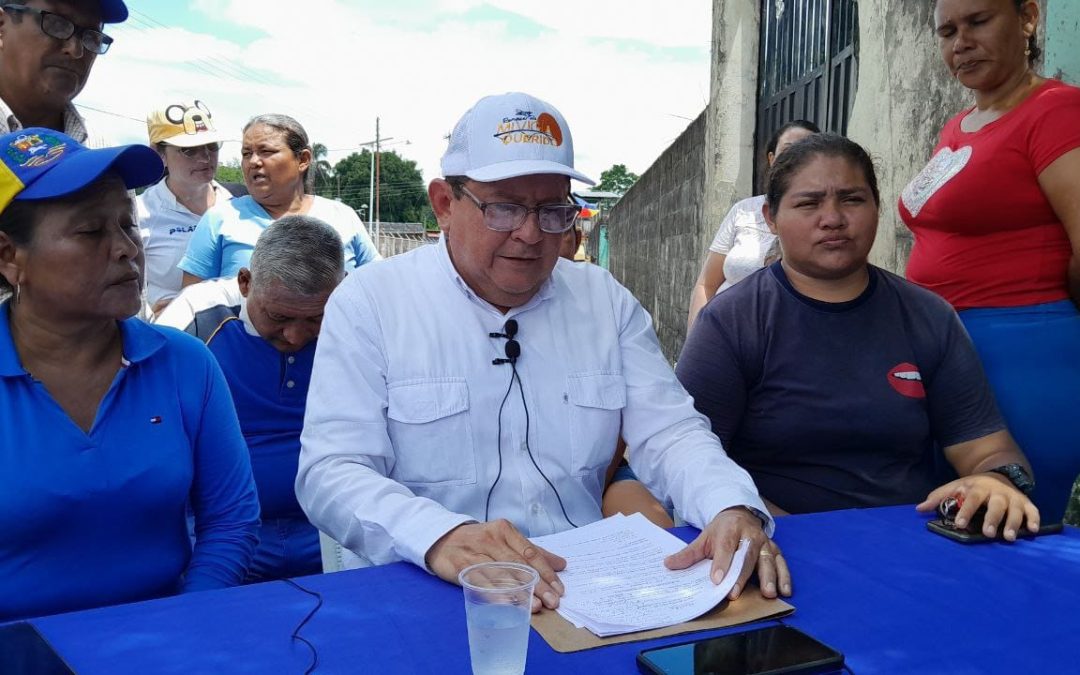 Lisandro Segura informó sobre ocho frentes de trabajo en su programa radial