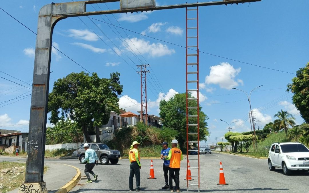 Gobierno de Lisandro Segura optimiza el sistema semafórico de El Vigía