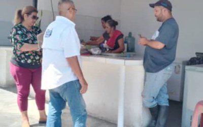 Alcaldía Alberto Adriani supervisó locales del Mercado Campesino Olinto Vera y atendió sus áreas verdes