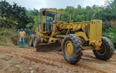 Gestión de Lisandro Segura rehabilitó vía agrícola en Cerro Azul  