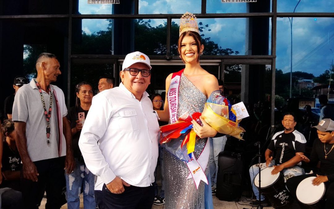 El Vigía recibió con orgullo y alegría a su reina Milena Soto
