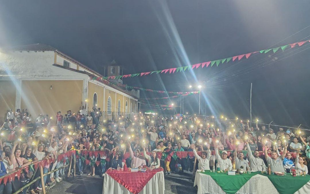 La Palmita se llenó de alegría con el octavo parrandón navideño