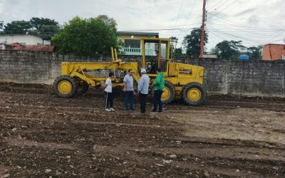 Lisandro Segura avanza con construcción del Complejo Deportivo en La Conquista