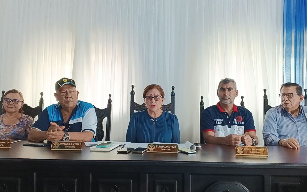 Eligia Jáctiva propone rebajar la mitad de la ayuda socioeconómica a concejales de Alberto Adriani
