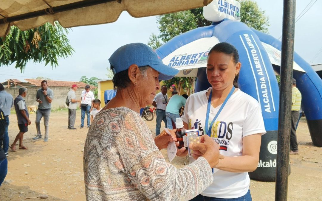 Gobierno de Lisandro Segura atendió a más de 250 personas en jornada social en El Naranjal