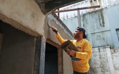 Lisandro Segura avanza en la construcción de salas sanitarias en la cancha Negra Maché