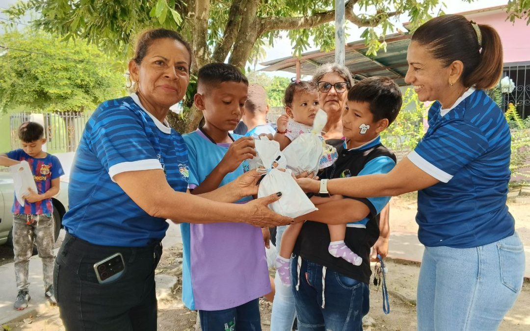 Fundación Niños Color de mi Tierra compartió con niños del sector 1 de Abril