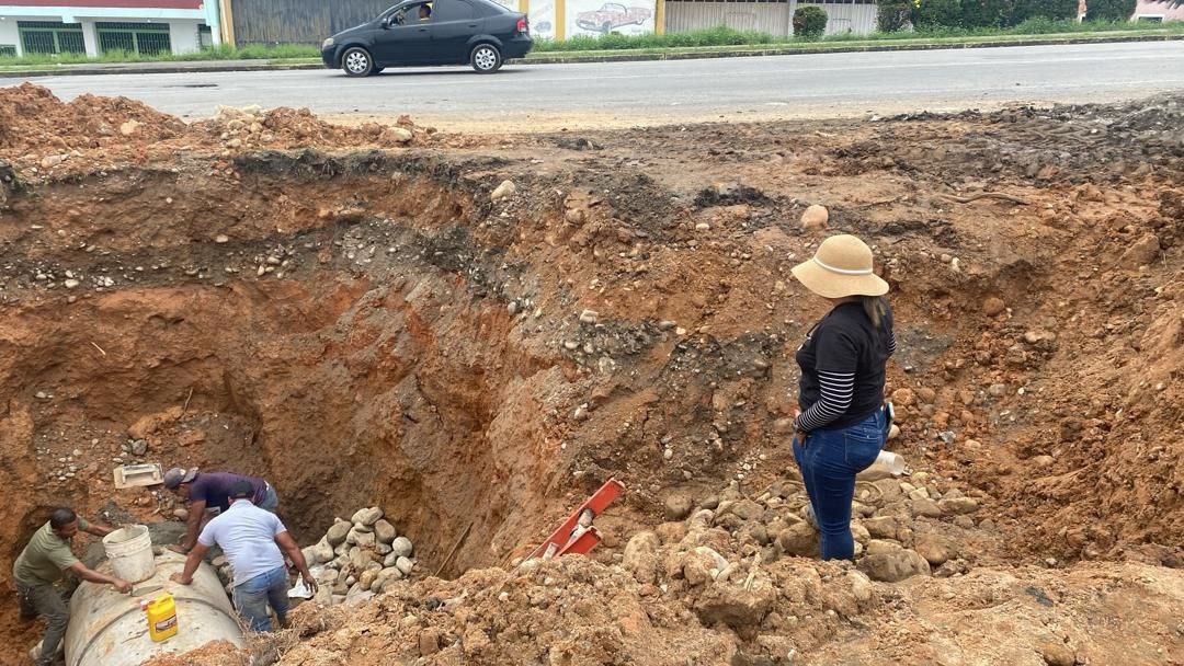 Gobierno de Lisandro Segura sustituyó tubería para drenaje pluvial en avenida Don Pepe Rojas