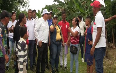 Alcalde Lisandro Segura atiende planteamientos en comunidad de Parque Chama II
