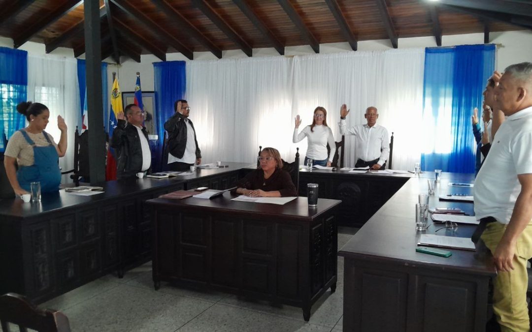 Concejo Municipal de Alberto Adriani conformó nueve comisiones permanentes para el período 2025