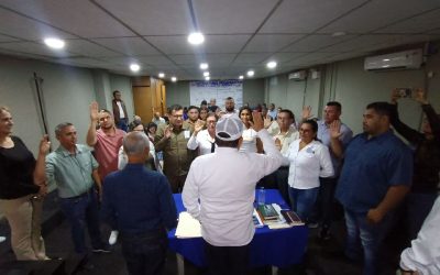 Lisandro Segura presentó y juramentó su nuevo Tren Ejecutivo