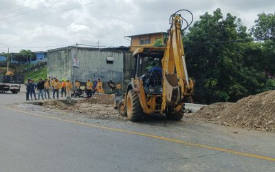 Gestión de Lisandro Segura evaluó hundimiento en la avenida Don Pepe Rojas