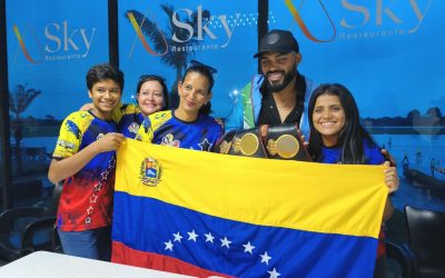 Vigienses recibieron con alegría a Albert Ramírez tras convertirse campeón mundial en boxeo