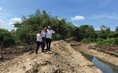 Gobierno de Lisandro Segura realiza canalización del Caño San Román