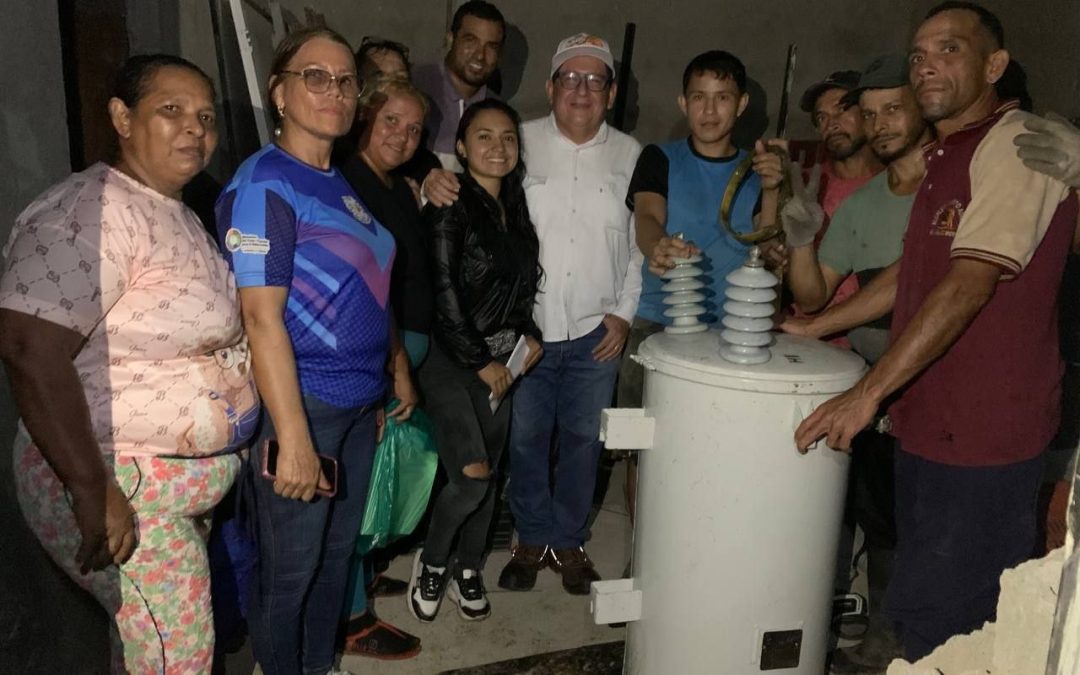 Alcalde Lisandro Segura entregó transformadores a comunidades El Renacer y 4 de Febrero
