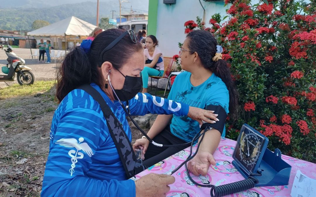 Gobierno de Lisandro Segura atendió a más de 100 personas en jornada social en Mucujepe