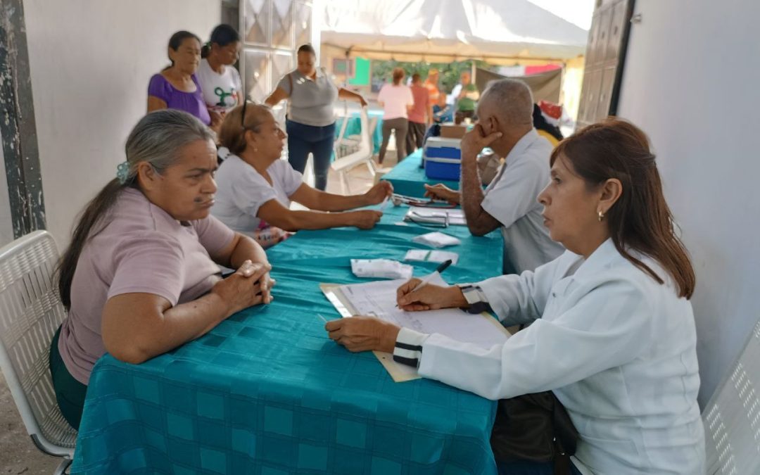 Gobierno de Lisandro Segura atendió a más de 140 personas en jornada social en Los Pozones