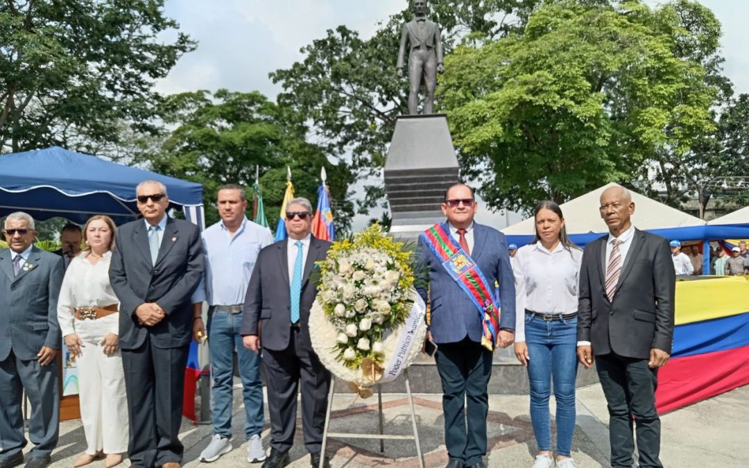Municipalidad de Alberto Adriani celebró los 68 años de Democracia