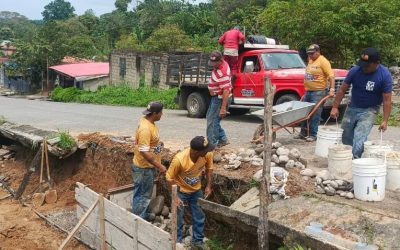 Gobierno de Lisandro Segura construye muro y cuneta en Villa Milenium