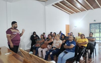 Imjaa impulsa la educación ambiental con cineforo sobre manejo de desechos sólidos