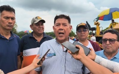 Transportistas agradecen a Lisandro Segura recuperación de la vía a Los Naranjos