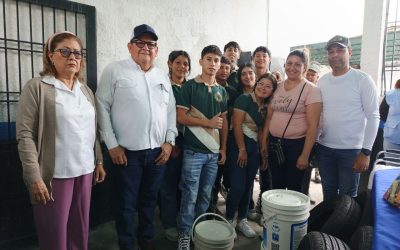 Alcalde Lisandro Segura hizo entrega de ayudas técnicas y sociales en El Vigía