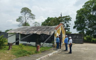 Alcaldía de Alberto Adriani fortalece saneamiento del Cementerio en Mucujepe