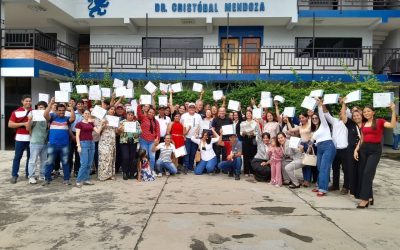 Alcalde Lisandro Segura certifica a 101 becados de la tercera cohorte del Plan Siembra en El Vigía