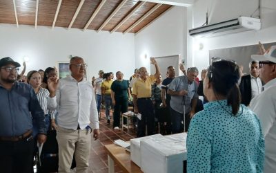 Alcalde Lisandro Segura juramentó a los nuevos consejeros del CLPP y actualizó su Junta Directiva
