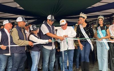 Alcalde Lisandro Segura acompañó inauguración de la Expo Asodegaa 2026