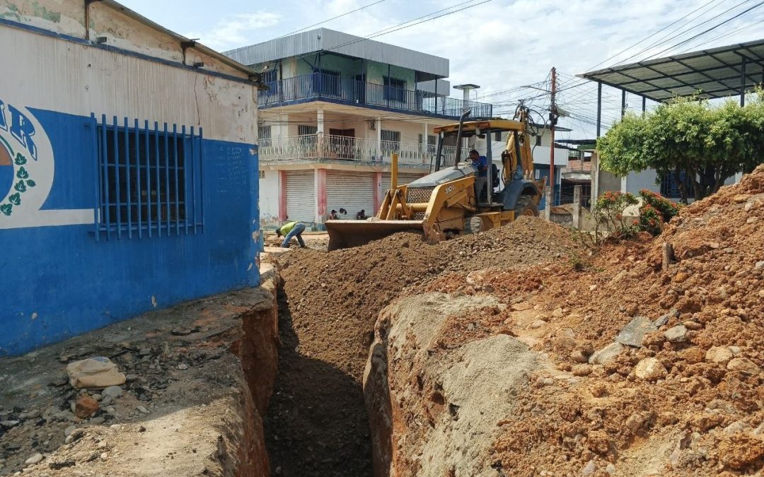 Alcaldía de Alberto Adriani e Hidroven mantienen labores de reparación de red de aguas servidas