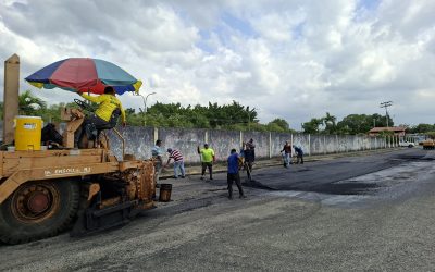 Alcaldía de Alberto Adriani continúa fortaleciendo la vialidad con asfaltado en el Parque La Guacamaya