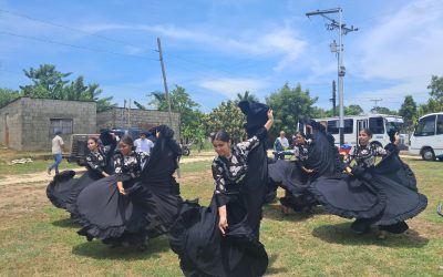 Gobierno de Lisandro Segura realizó una toma cultural en el Km 15