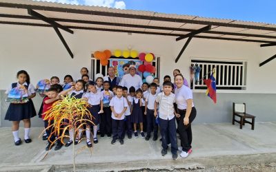 Alcalde Lisandro Segura Entregó Kits Escolares A Estudiantes De La Escuela Municipal Amando Mora