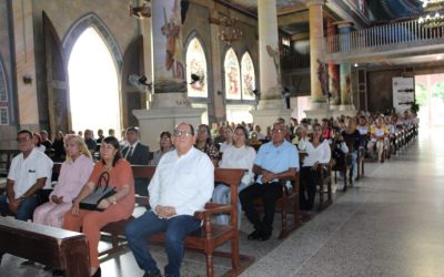 Alcalde Lisandro Segura acompañó la despedida de Monseñor Juan de Dios Peña tras 11 años de labor pastoral