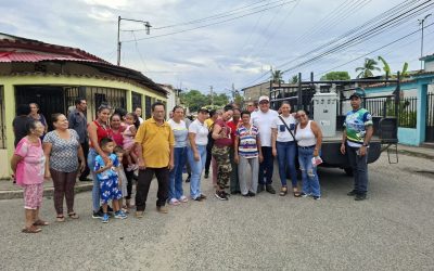 Gobierno De Lisandro Segura Entregó Transformador De 50 Kva A La Comunidad 12 De Octubre